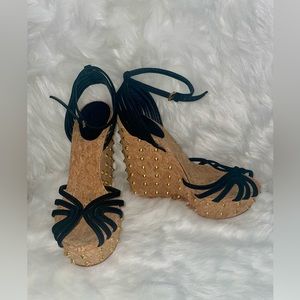 🔥🔥Authentic Black Leather GUCCI Wedged Studded Heels Shoes / 37.5 / US 7.5